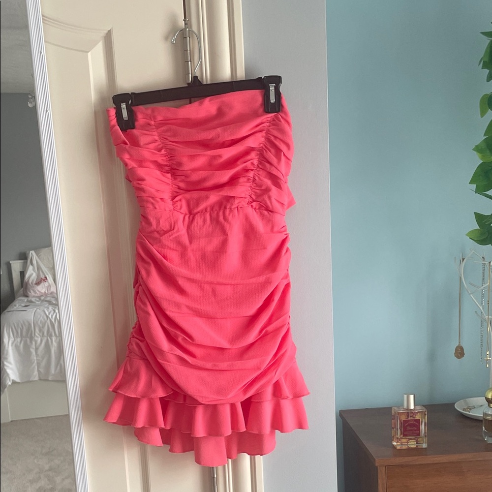 Lucy In The Sky Coral Ruched Strapless Dress